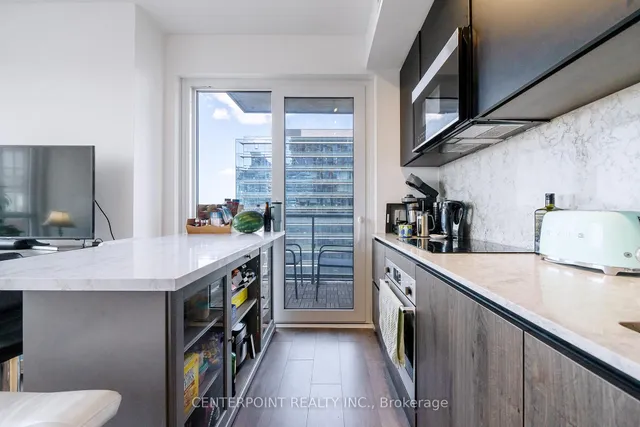 Additional image 8 of 108 Peter St Unit 1623