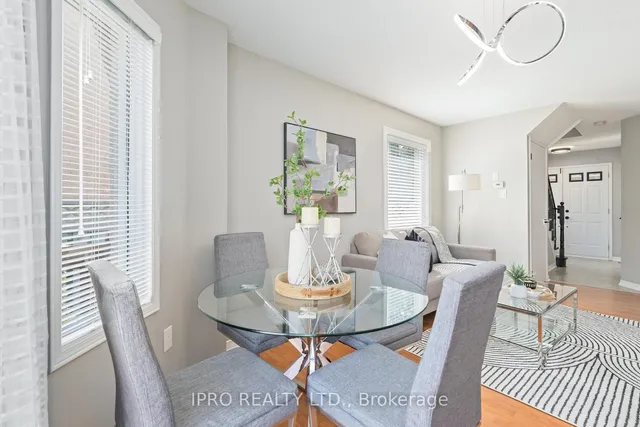 Additional image 13 of 142 Richwood Cres