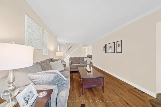 Additional image 12 of 215 Wexford Ave