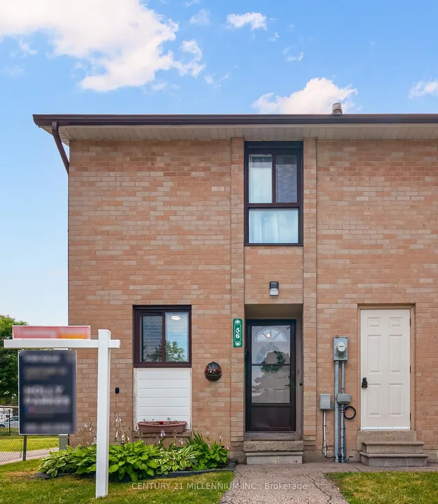 56 Fleetwood Cres Unit 85
