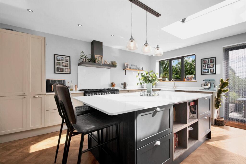 Additional image 6 of The Rise, Hopwood, Alvechurch, Birmingham, B48