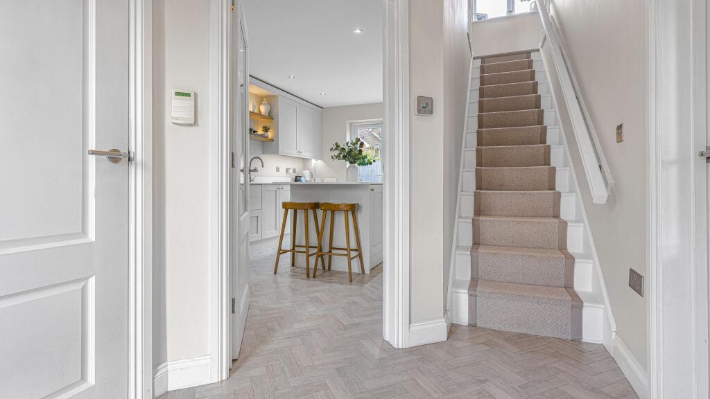 Additional image 15 of Worcester Lane, Four Oaks, B75