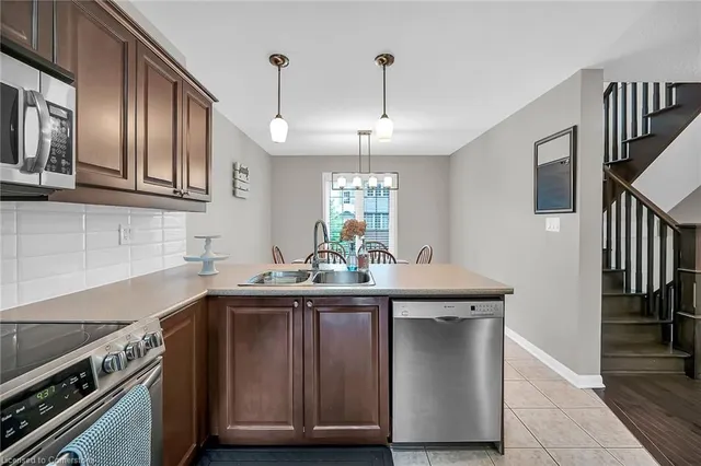 Additional image 9 of 21 Hepworth Cres