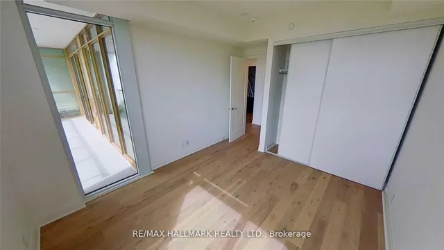 Additional image 24 of 151 Avenue Rd Unit 601