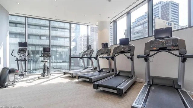 Additional image 33 of 42 Charles St Unit 2409