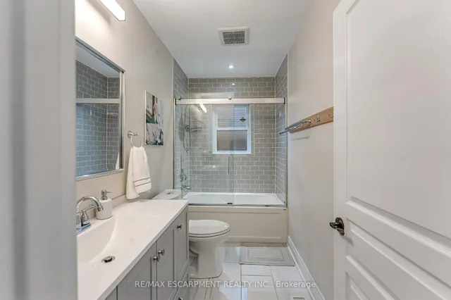 Additional image 26 of 25 Alba St