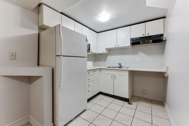 Additional image 25 of 40 Herkes Dr