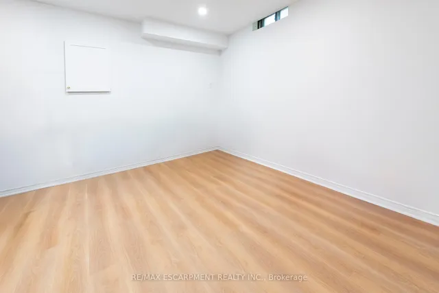 Additional image 20 of 3333 New St Unit 74