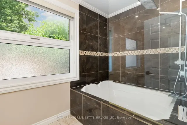 Additional image 23 of 261 Tuck Dr