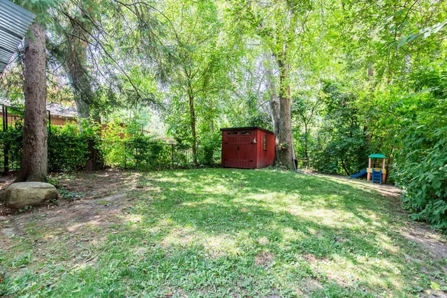 Additional image 46 of 75 Upwood Ave