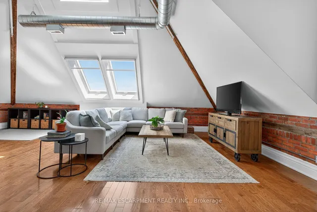 Additional image 15 of 200 STINSON St Unit PH8