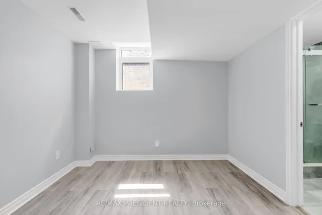 Additional image 36 of 971 Francine Cres