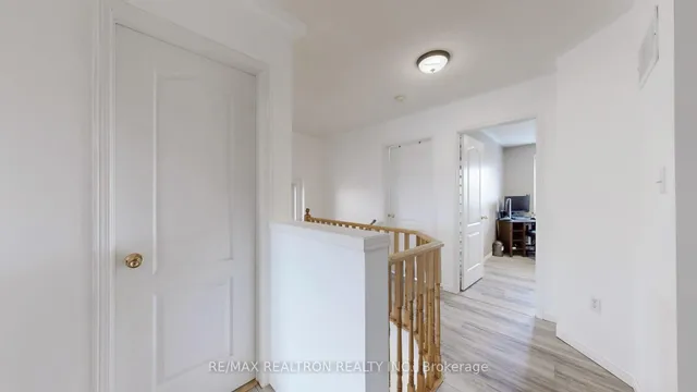 Additional image 23 of 878 Delgado Dr