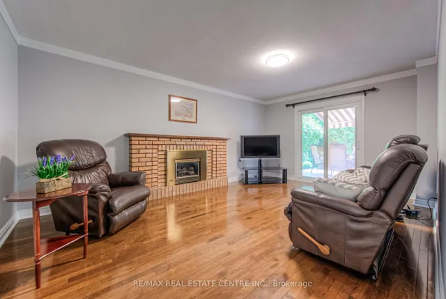 Additional image 16 of 644 Donna Crt