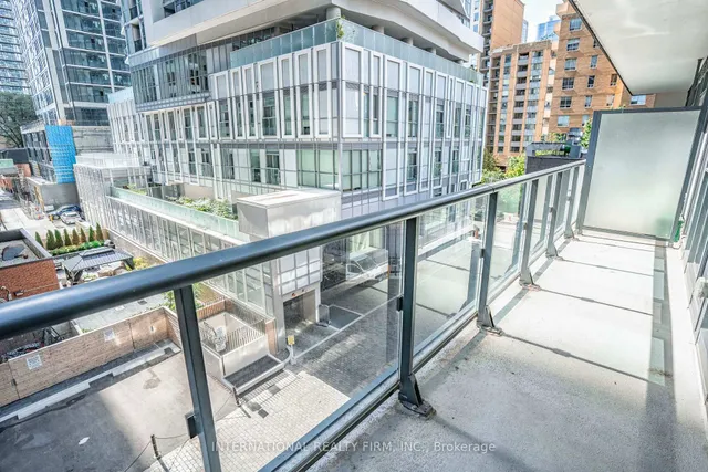 Additional image 32 of 159 Dundas St Unit 403