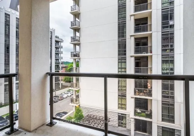 Additional image 18 of 81 Robinson St Unit 503