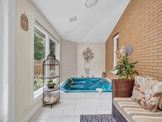 Additional image 18 of 114 Montmorency Dr