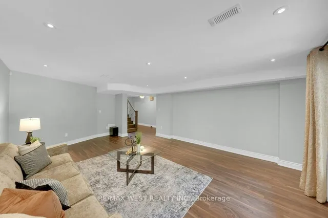 Additional image 38 of 151 Brahms Ave