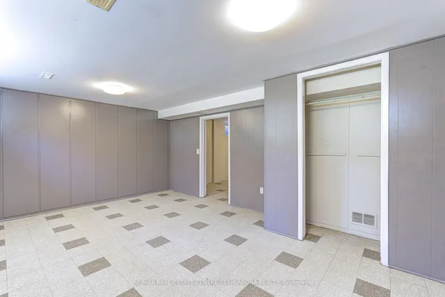 Additional image 29 of 28 Burgby Ave