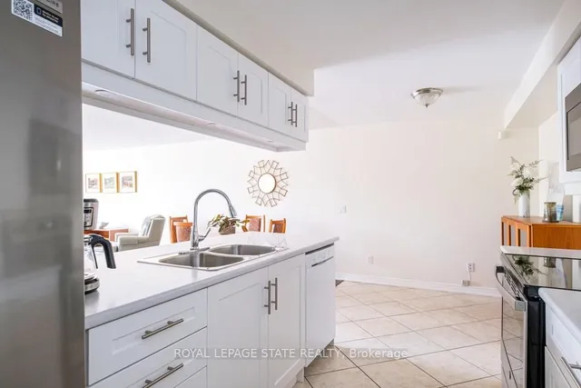 Additional image 5 of 990 Golf Links Rd Unit 208