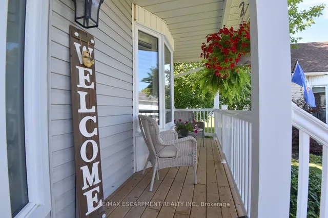 Additional image 3 of 241 SILVERBIRCH Blvd