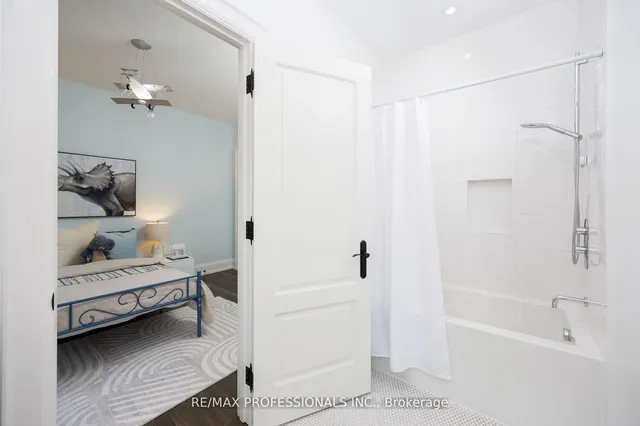 Additional image 38 of 38 Lorene Dr