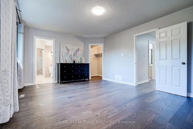 Additional image 26 of 15 Saintsbury Sq