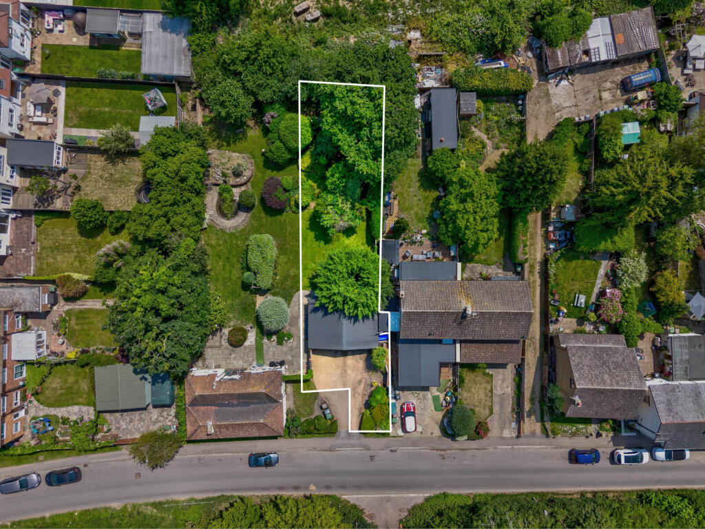 Additional image 12 of Roestock Lane, Colney Heath, St. Albans, Hertfordshire, AL4