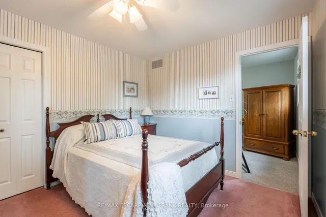 Additional image 23 of 168 SIRENTE Dr