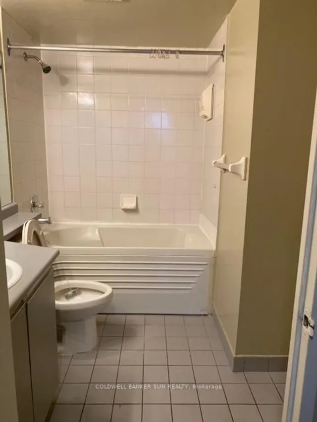 Additional image 13 of 6 Humberline Dr Unit 313