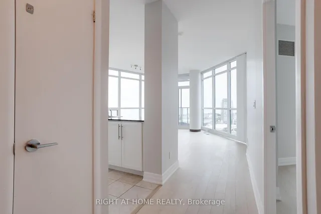 Additional image 9 of 231 Fort York Blvd Unit 2603