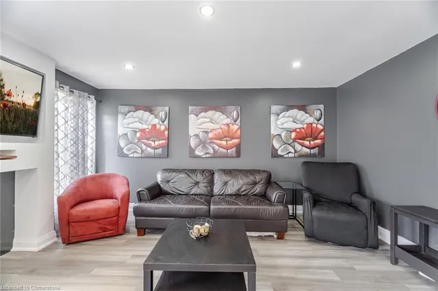 Additional image 18 of 1297 Clark Blvd