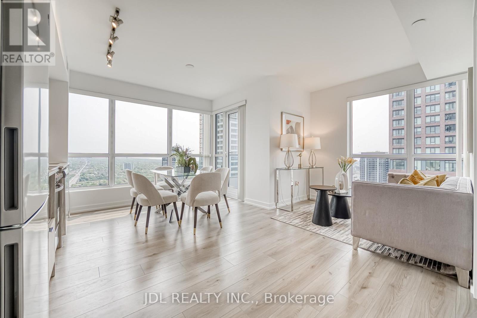 3910 - 395 BLOOR STREET E|Toronto (North St. James Town), Ontario M4W1H7