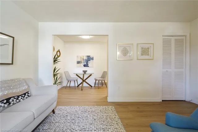 Additional image 11 of 161 Homewood Ave