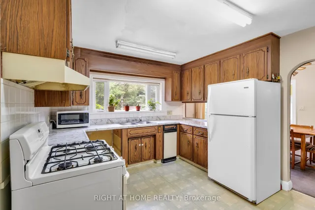 Additional image 20 of 265 Fiddlers Green Rd