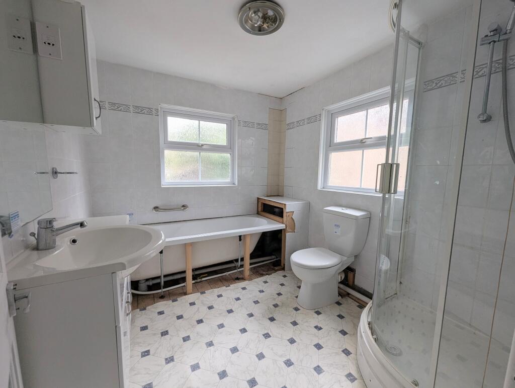 Additional image 9 of 50 Northload Street, Glastonbury, Somerset BA6 9JP