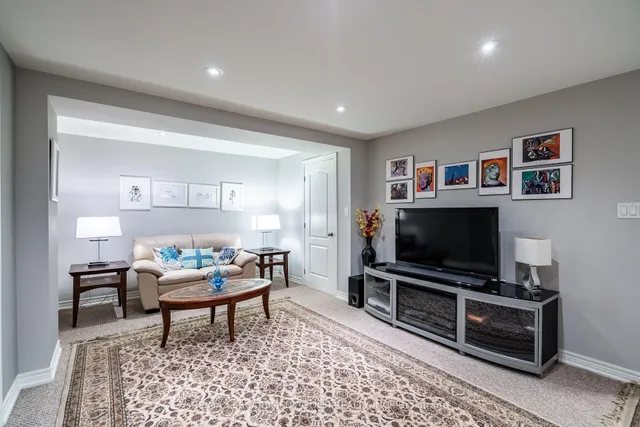 Additional image 19 of 175 Fiddlers Green Rd Unit 26