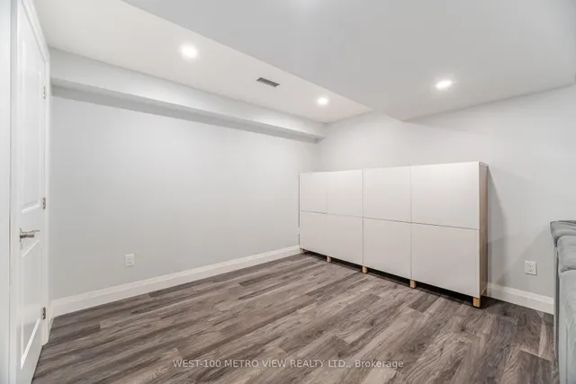 Additional image 27 of 11 Brooking Crt