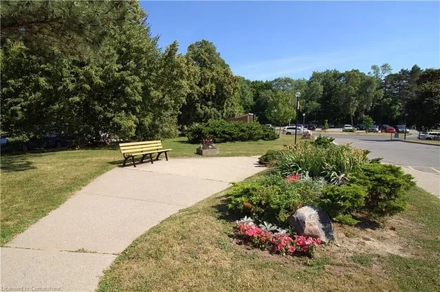 Additional image 31 of 90 Ling Rd Unit 904