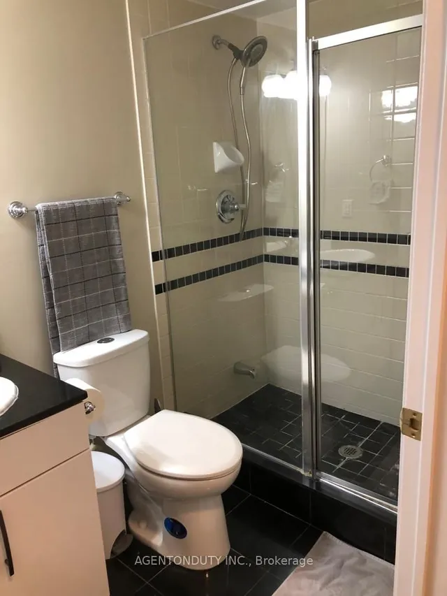 Additional image 16 of 73 Richmond St Unit 407