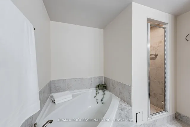 Additional image 33 of 700 Constellation Dr Unit 1703