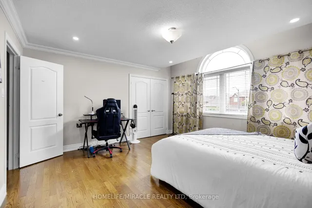 Additional image 33 of 628 Twain Ave