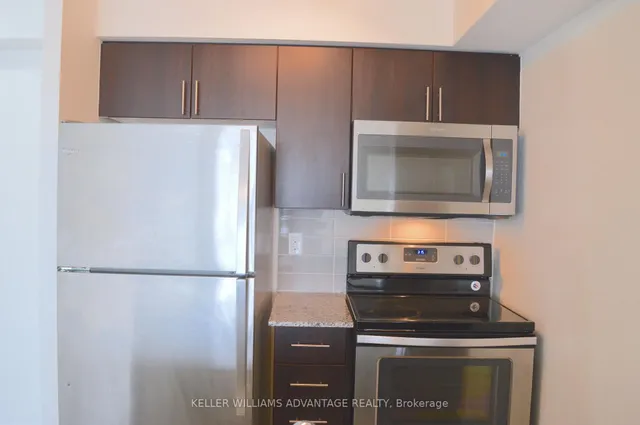 Additional image 5 of 1420 Dupont St Unit 1408