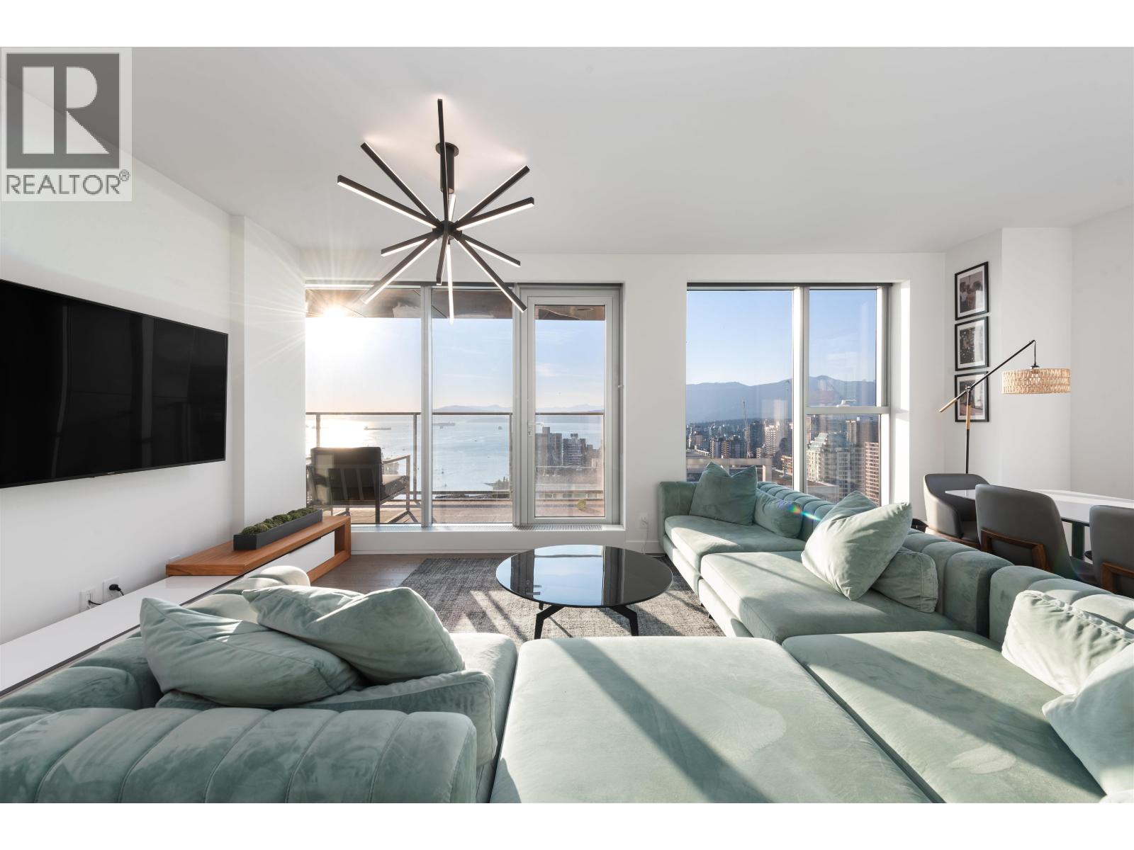 3906 1480 HOWE STREET|Vancouver, British Columbia V6Z0G5