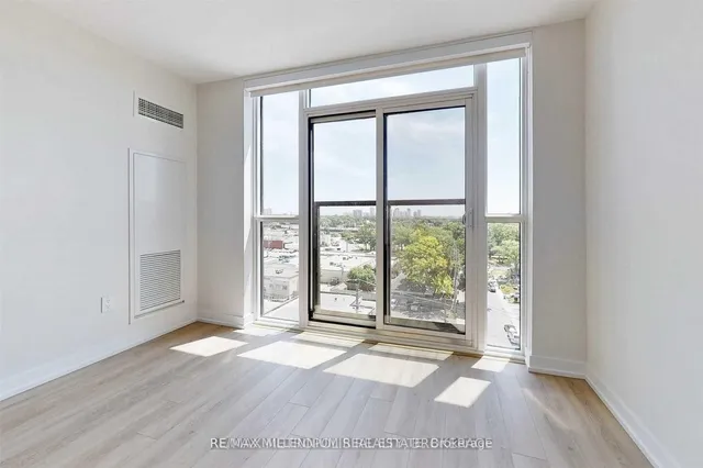 Additional image 7 of 2300 St Clair Ave Unit 807