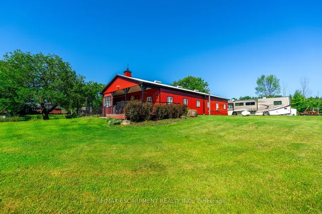 Additional image 43 of 2172 CENTRE Rd