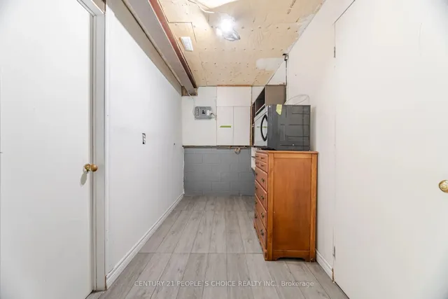 Additional image 43 of 55 Vineberg Dr