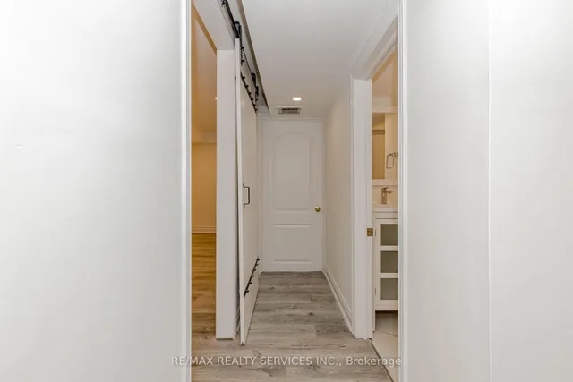 Additional image 38 of 16 Mccrimmon Dr