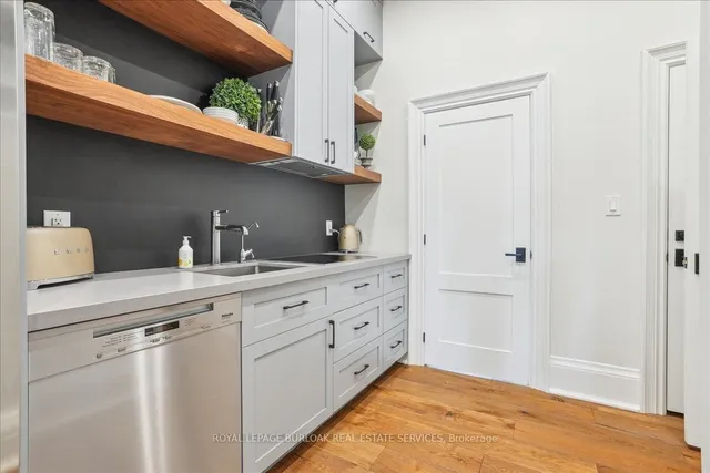 Additional image 11 of 524 Locust St