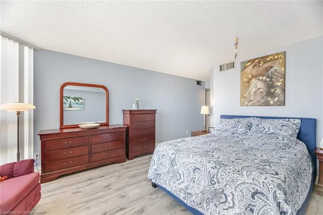 Additional image 21 of 45 Kingsbridge Garden Cir Unit 3208